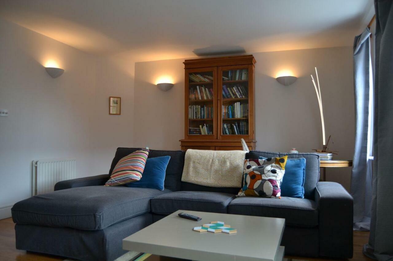 Dingle Townhouse Villa Luaran gambar