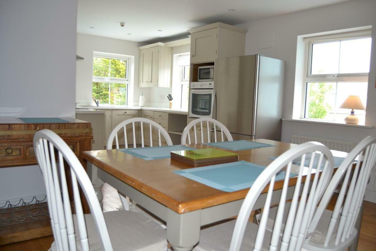 Dingle Townhouse Villa Luaran gambar