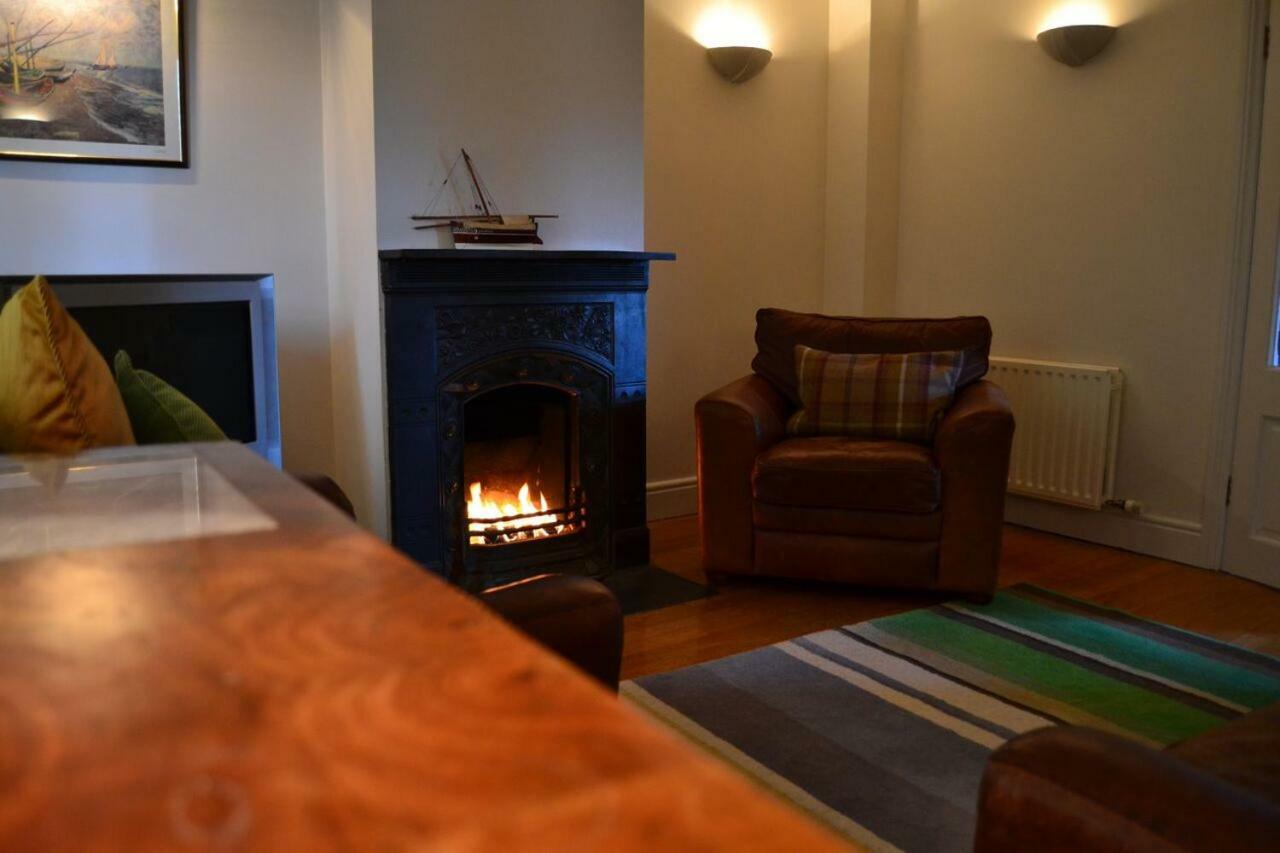 Dingle Townhouse Villa Luaran gambar