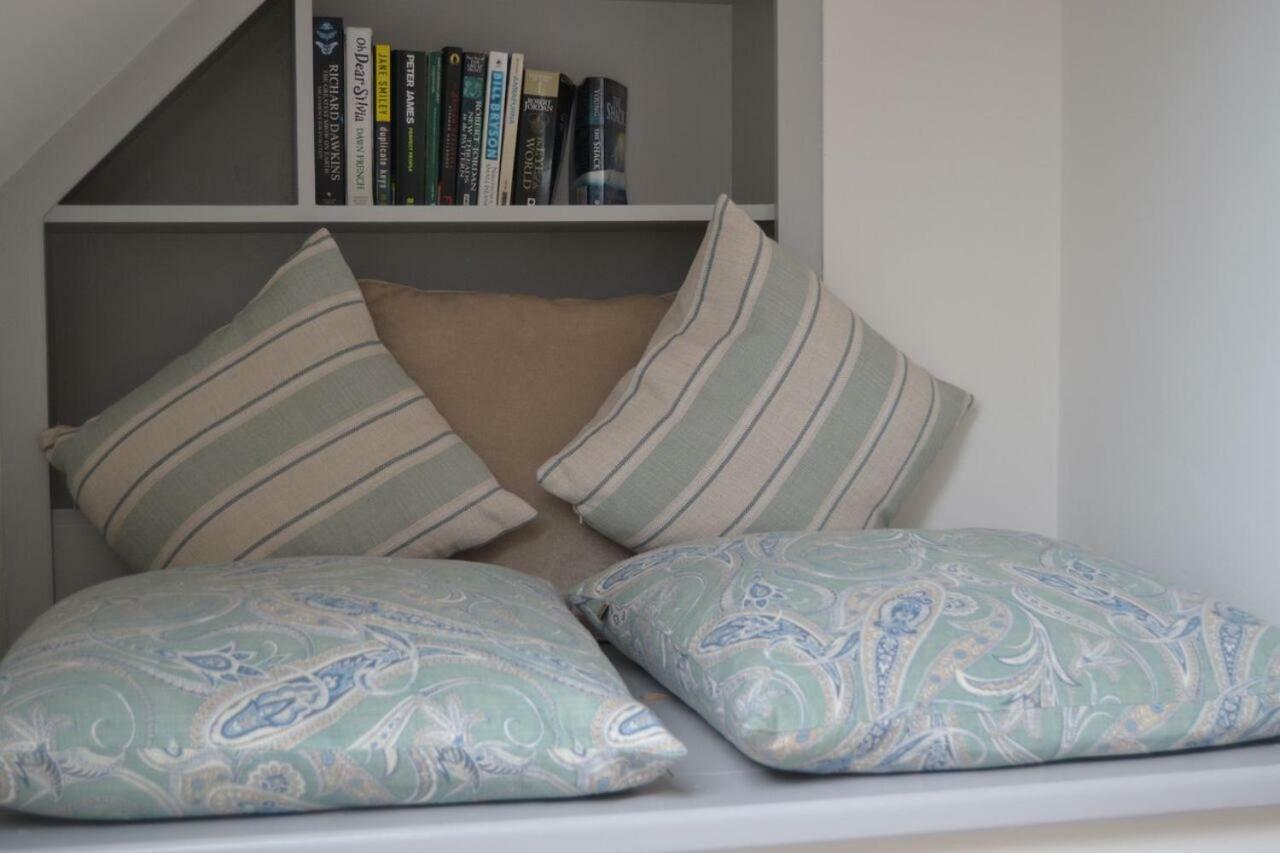 Dingle Townhouse Villa Luaran gambar